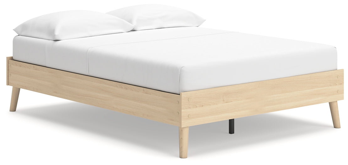 Cabinella Queen Platform Bed