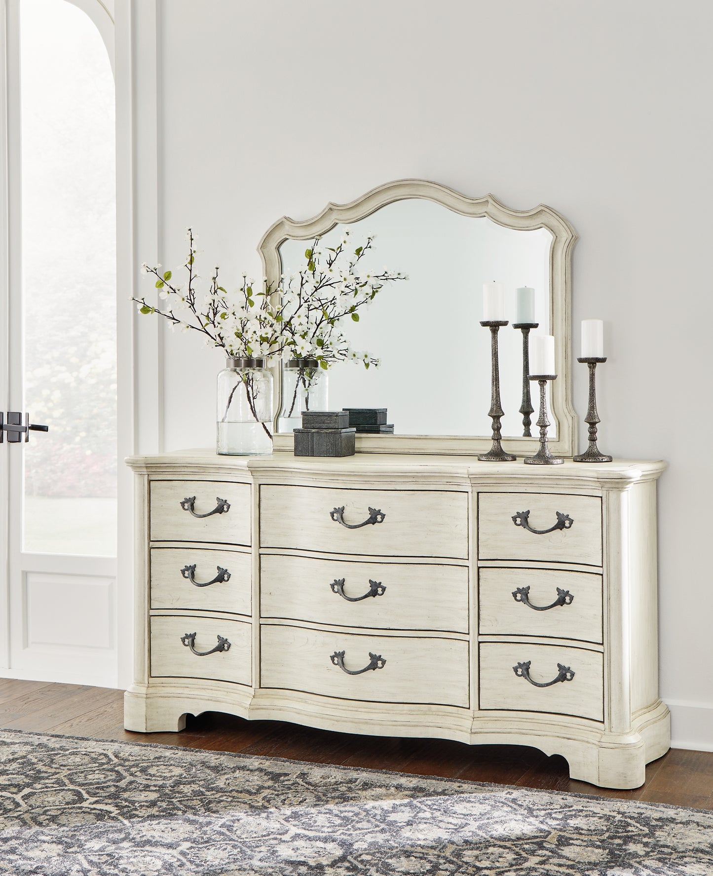 Arlendyne Queen Upholstered Bed with Mirrored Dresser and 2 Nightstands