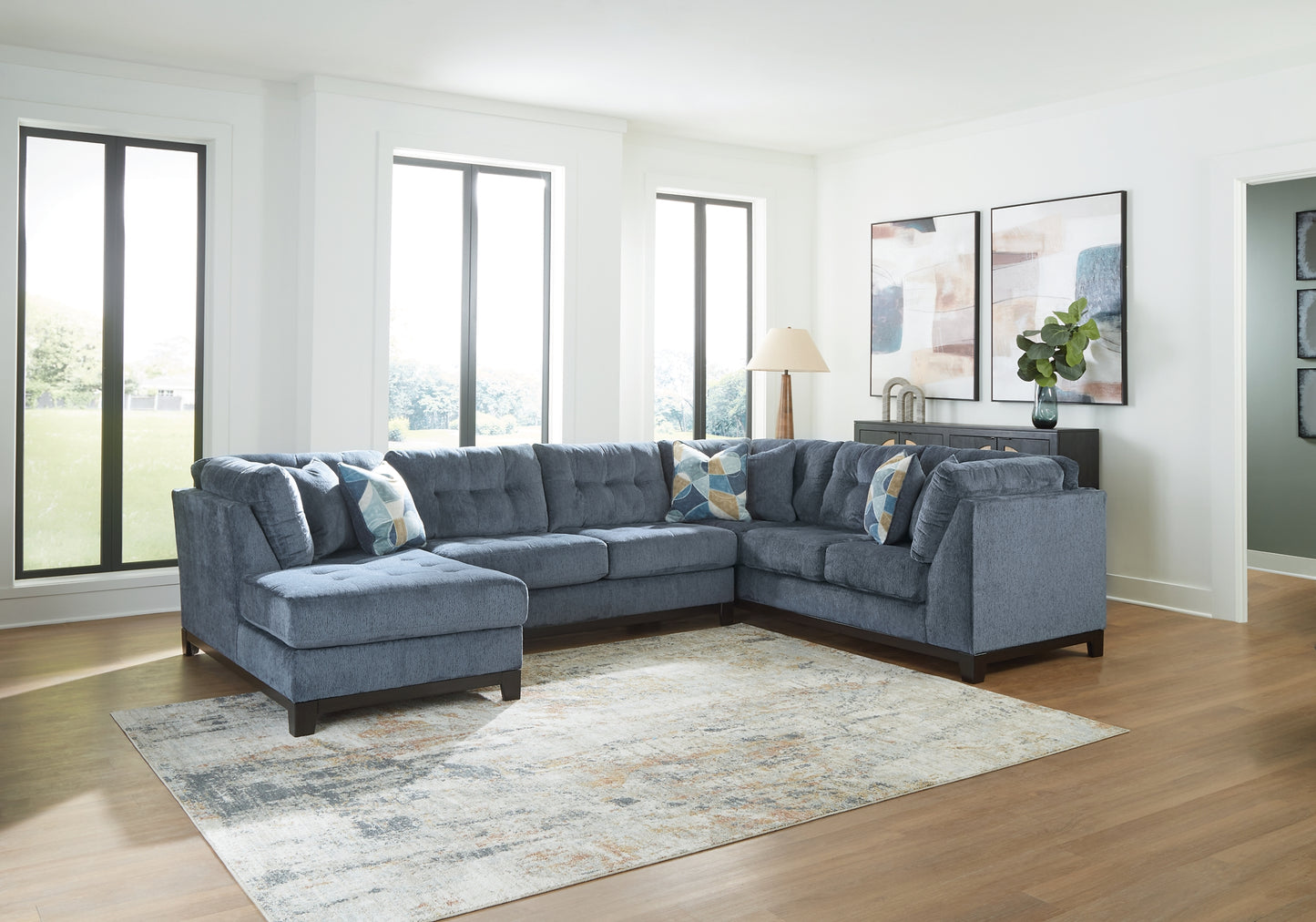 Maxon Place 3-Piece Sectional with Chaise